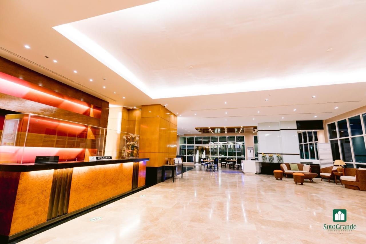 Sotogrande Hotel&Resort Lapu-Lapu City Exteriör bild