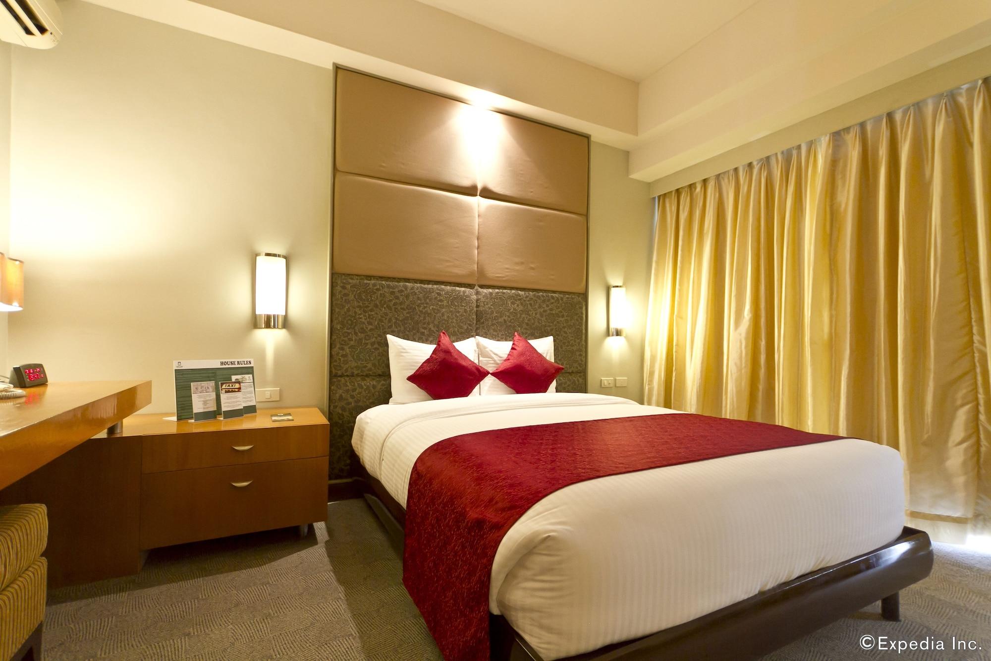 Sotogrande Hotel&Resort Lapu-Lapu City Exteriör bild