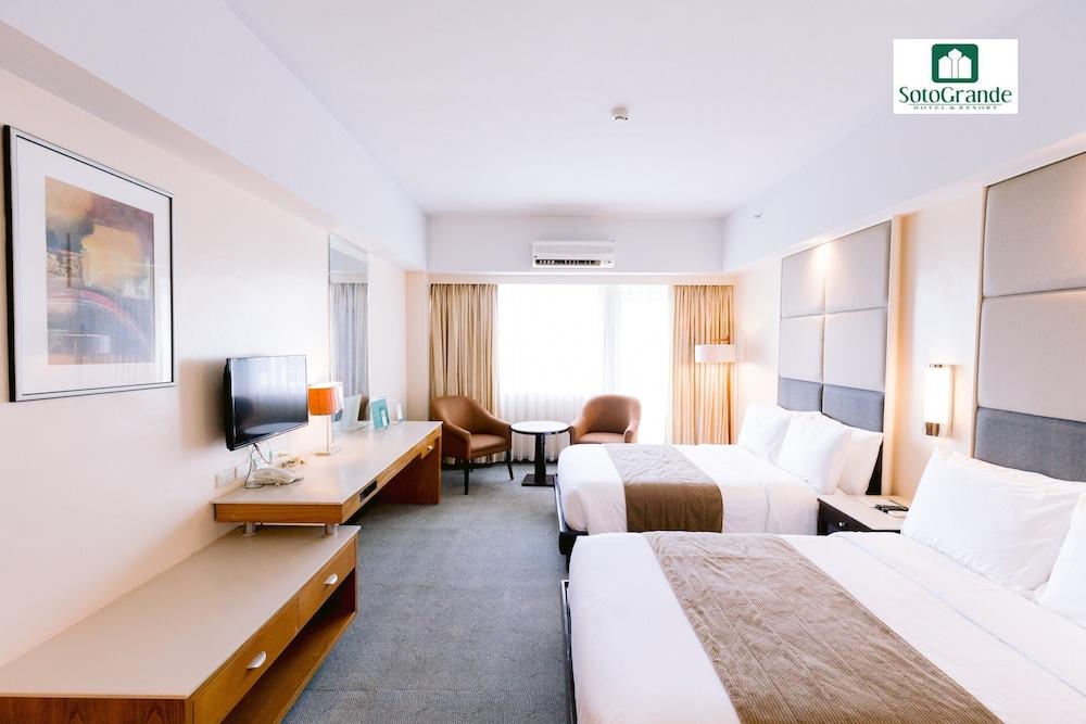 Sotogrande Hotel&Resort Lapu-Lapu City Exteriör bild