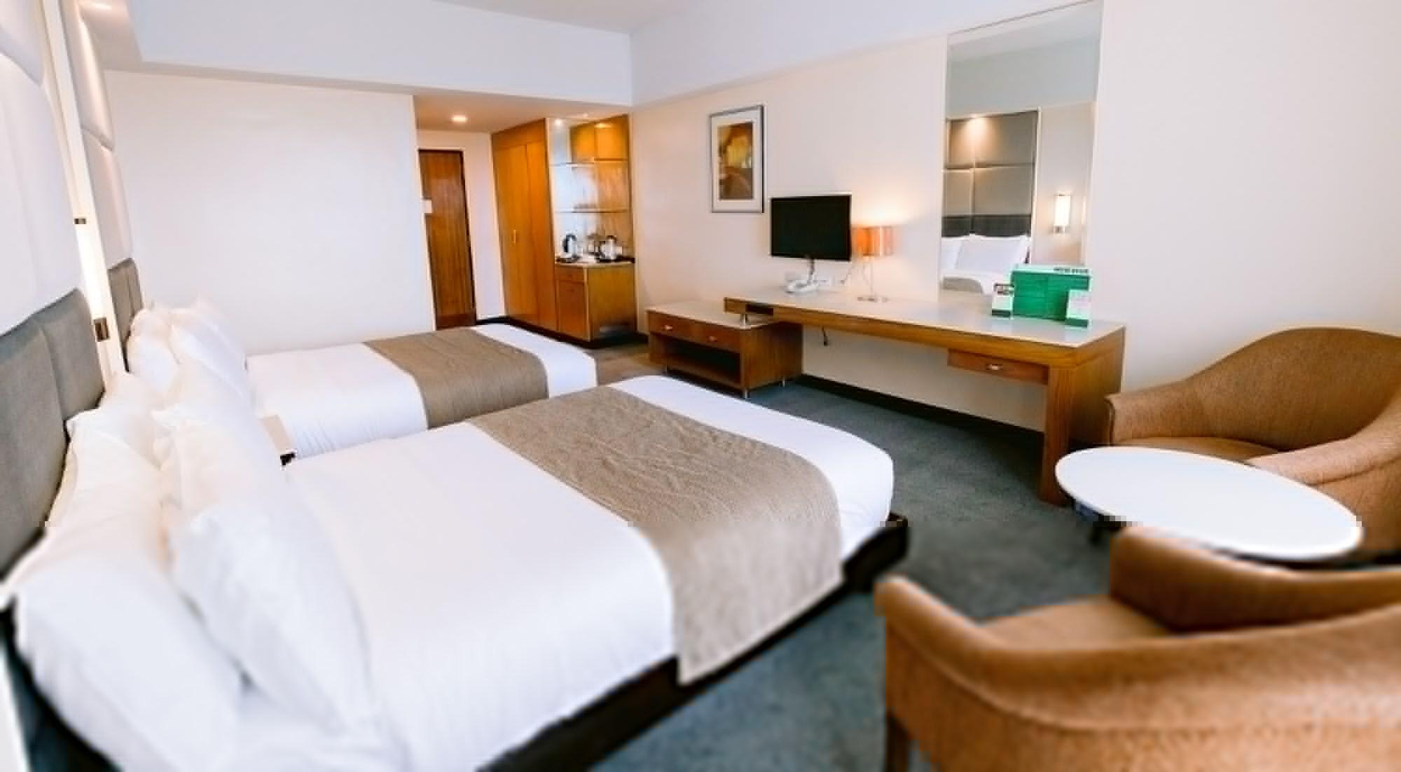 Sotogrande Hotel&Resort Lapu-Lapu City Exteriör bild